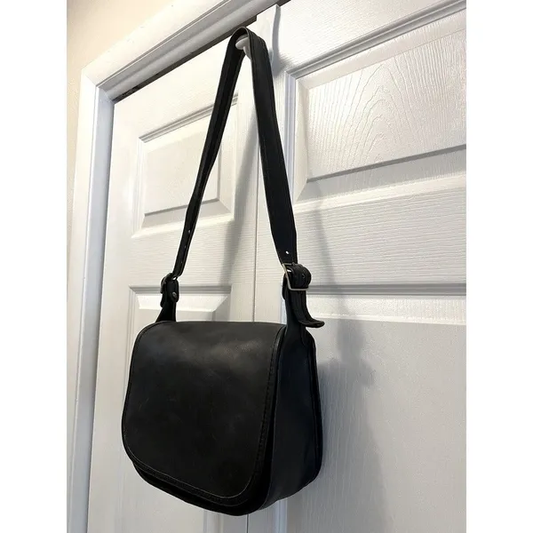 Coach Vintage Black Saddle Bag‎ legacy Y2K Classic - Image 4