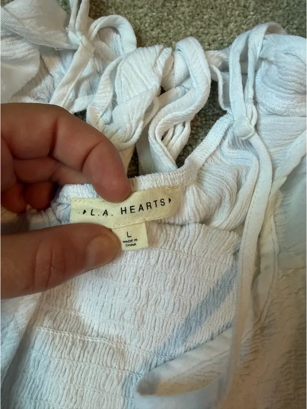 LA Hearts Flowy White Smock Front Tie Back Tank Top - Image 4