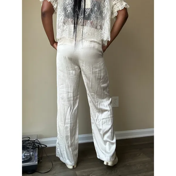 Abercrombie and Fitch Cream Silky High Rise Wide Leg Pants Size 10 - Image 3