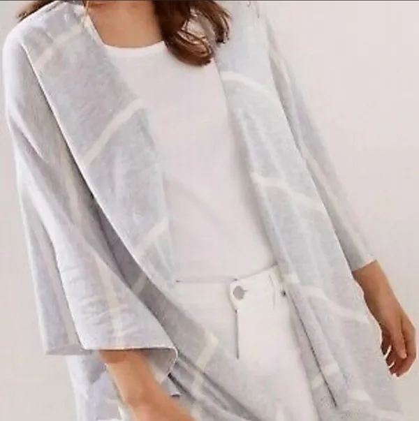 Loft Scarf / Poncho One Size - Image 2