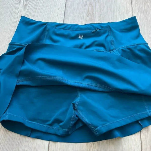 ATHLETA MOMENTUM SKORT In COASTAL TEAL Size Small Ruffle Tennis Pickleball Skirt - Image 11