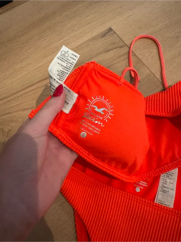Hollister Neon Orange Ribbed Bikini - Image 3