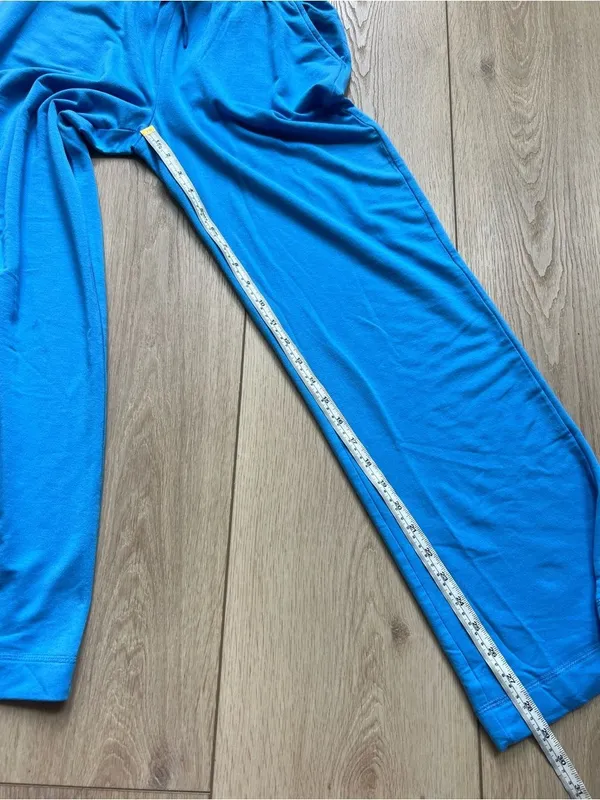 PJ Salvage Women's Cozy V-Neck Tank and Lounge Pants Set Electric Blue XS - Image 7