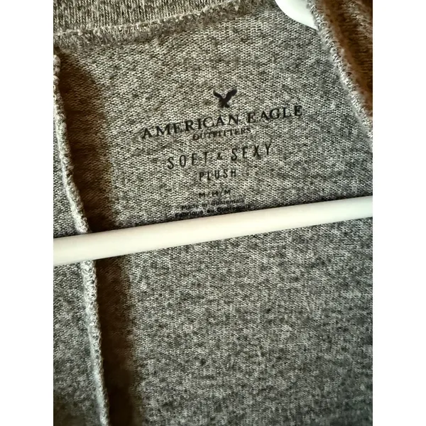 American Eagle soft and sexy plush cardigan‎ size medium - Image 4