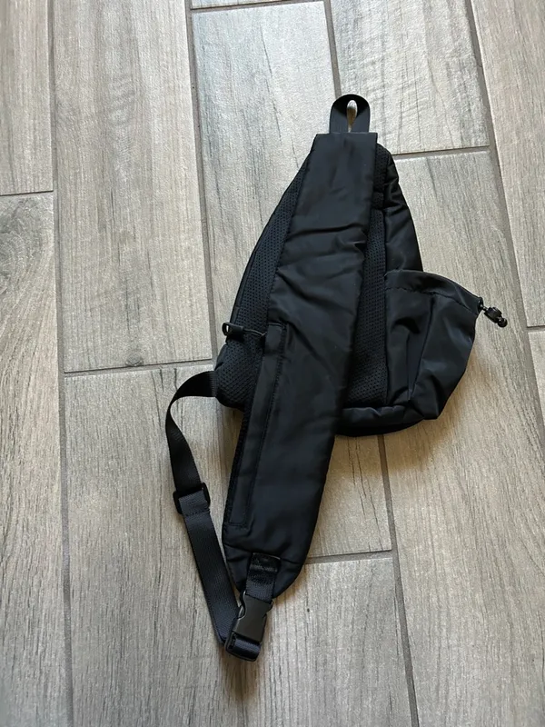 Mondetta Black Sling Belt Bag with Front Pocket - Image 3