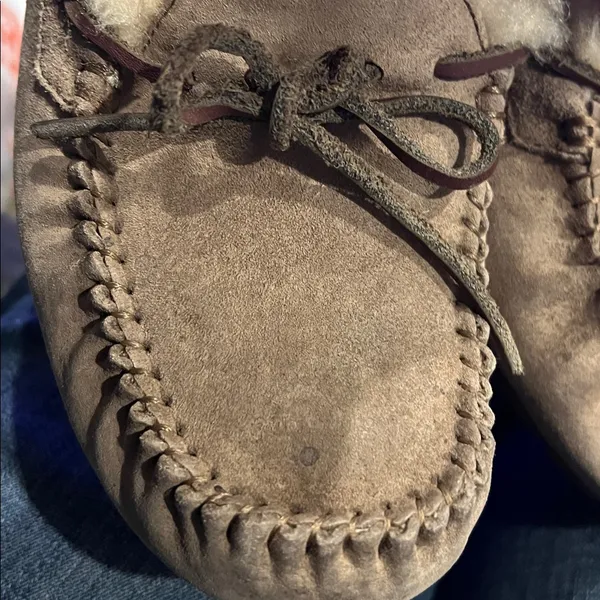 UGG slippers brown womens size 9 - Image 4