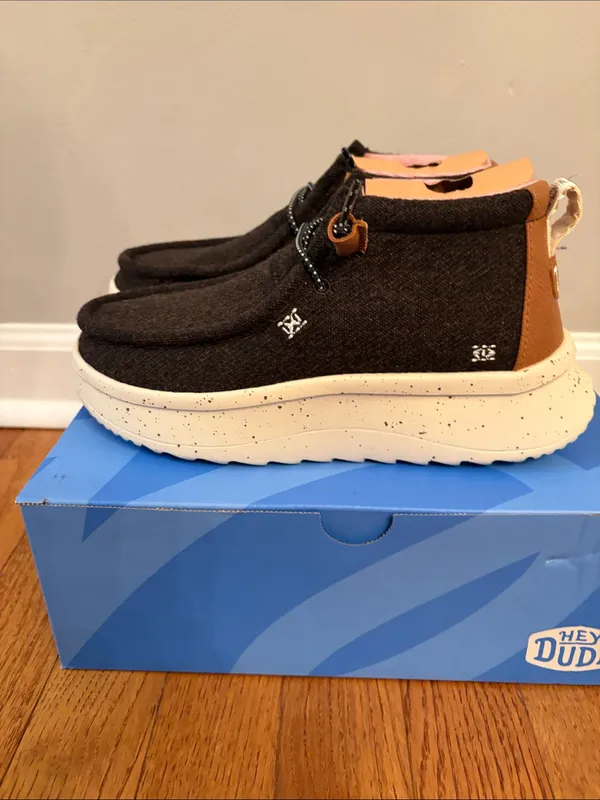 HEY DUDE NIB Women's Wendy Peak Hi Wool Casual Moccasin Sneakers Finish Line - Image 9