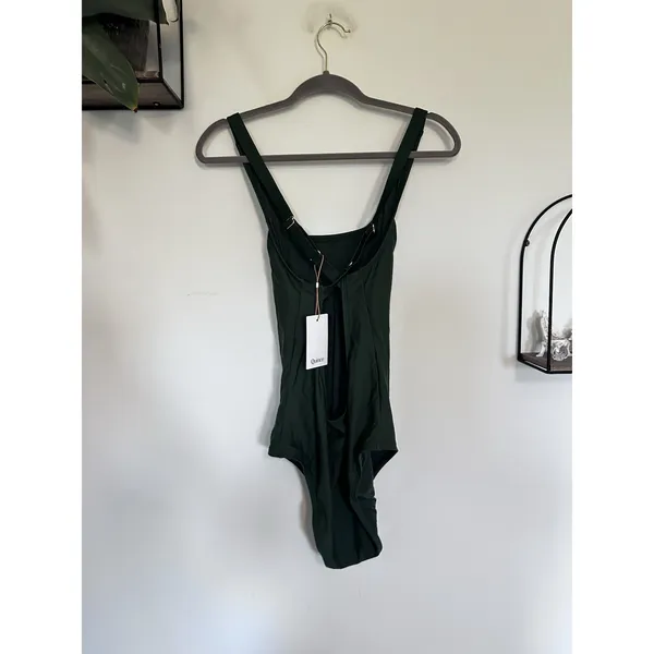 NWT Quince Palm Green Italian Cross-Back One-Piece Swimsuit Size Large - Image 4