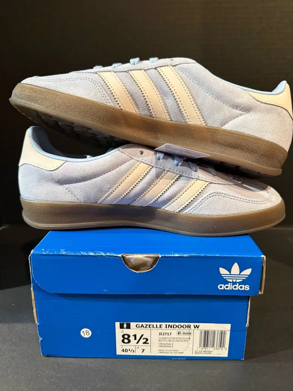 Women’s Adidas Gazelle Indoor size 8.5W - Image 2