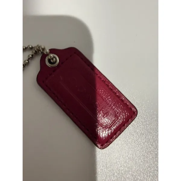 Fuschia Pink Coach Hangtag Tag‎ Dark Pink Patent Leather - Image 3
