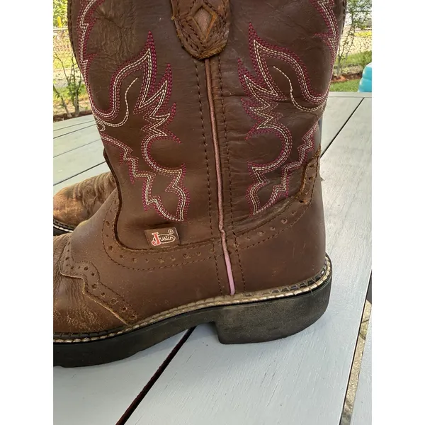 Justin Boots Gypsy Women’s Western Cowgirl Boots Brown Pink Stitching L9903 Size 7B - Image 9
