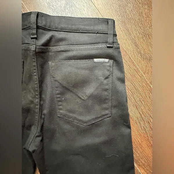 Hudson Jeans Nico Mid-Rise Super Skinny in Black Black - Image 7