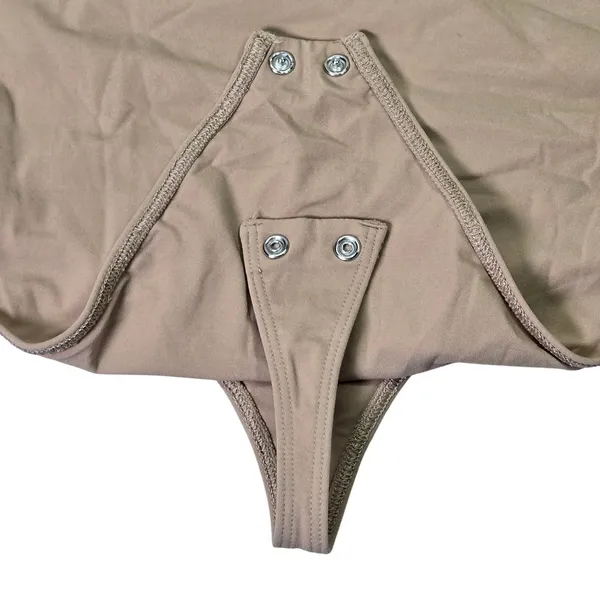 Quince Second Skin Square Neck Long Sleeve‎ Bodysuit Tan Medium CMSL001 NWT - Image 5