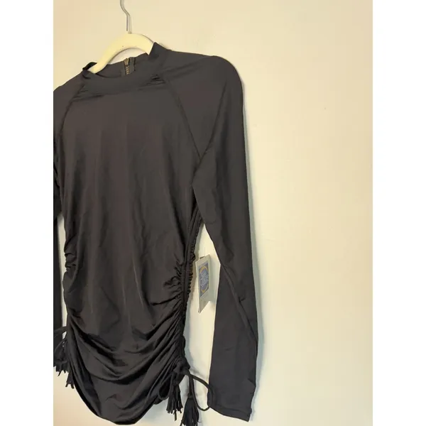 J. Crew Women's Long Sleeve Black Rags Guard SPF 50 Sz M NWT - Image 7