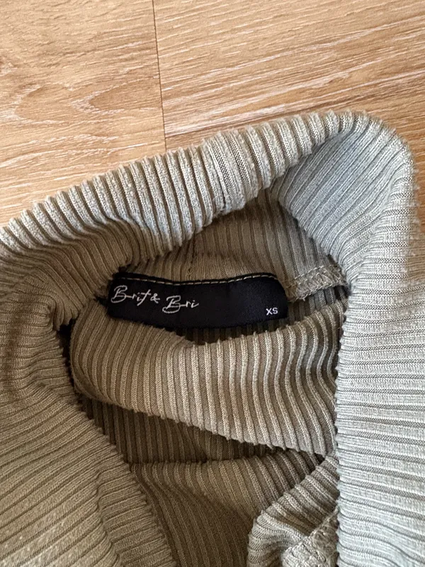 Olive Green Ribbed Long Sleeve Turtleneck Top - Image 4