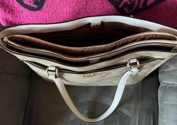 Shoulder Bag - Image 6