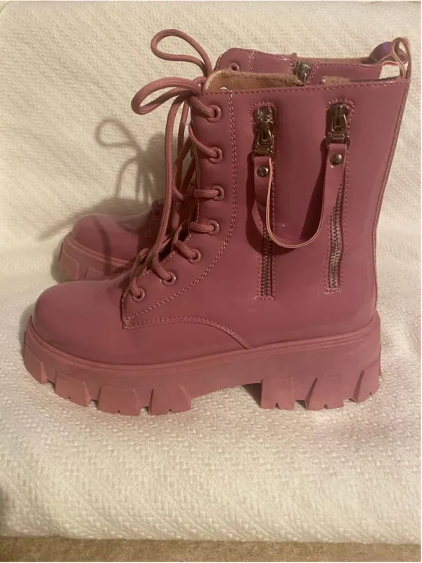 Cape Robbin Pink Patent Lug Sole Combat Boots Chunky Platform Indie Sleaze Boho‎ - Image 2