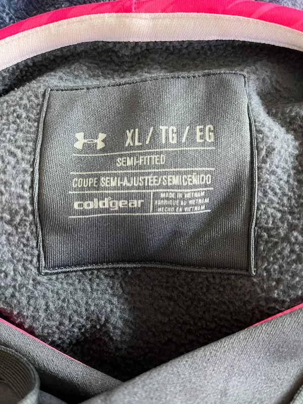 Under Armour Sweatshirt - Image 3