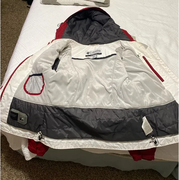 Columbia Women’s Full-Zip Jacket - Image 6