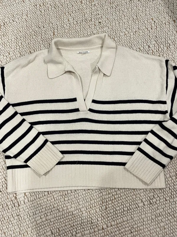 Reformation Sweater Size Large - Image 2