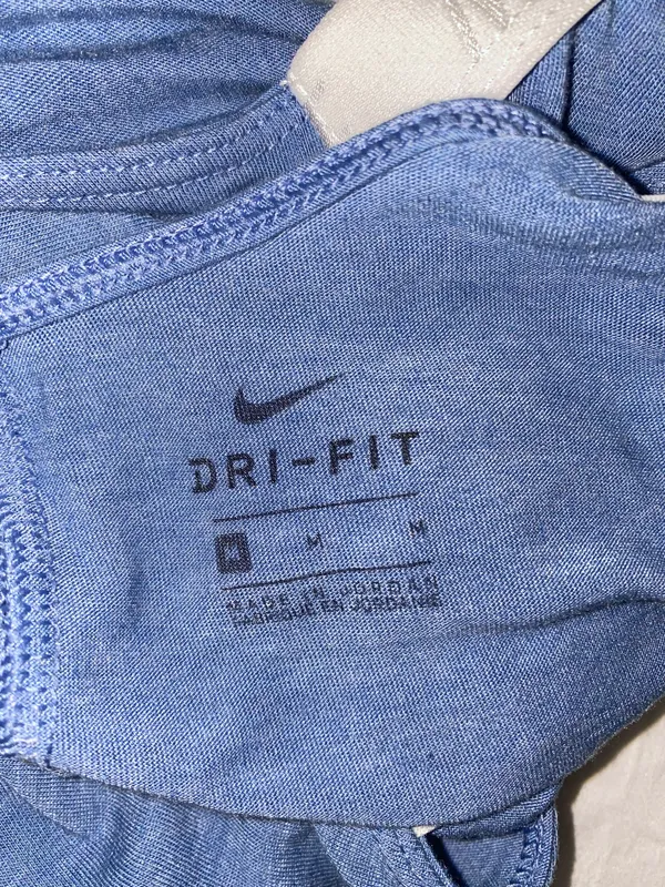 Nike Tank Top - Image 3