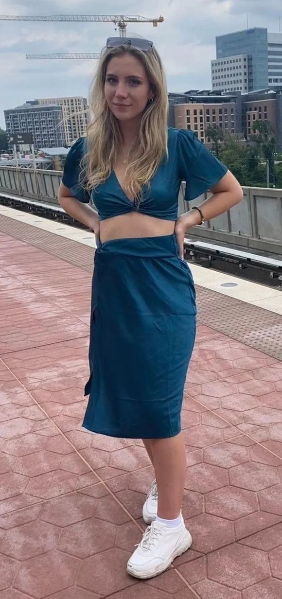 Forever 21 Teal Midi skirt - Image 2