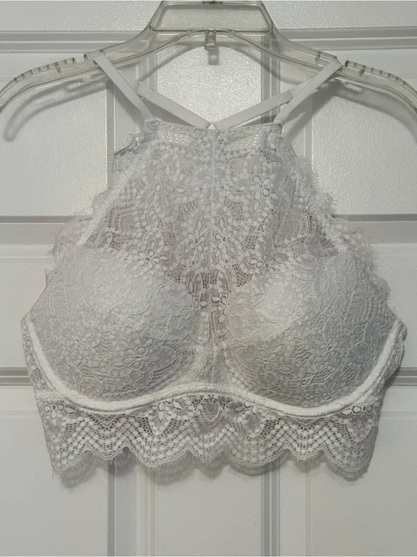 NWOT PINK Victoria's Secret Eyelash White Lace High Neck Underwire Push-Up Bra L - Image 3