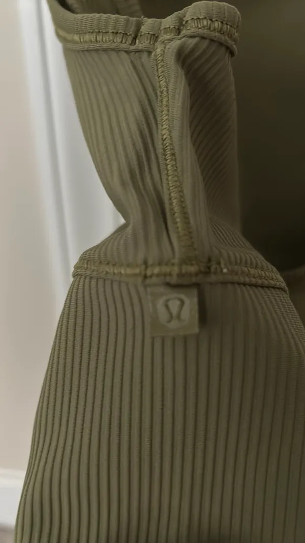 Lululemon Power Pivot Tank - Image 3