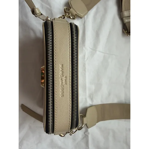 Marc Jacobs Snapshot Crossbody Bag Khaki Saffiano Leather M0014867-223 NEW - Image 7