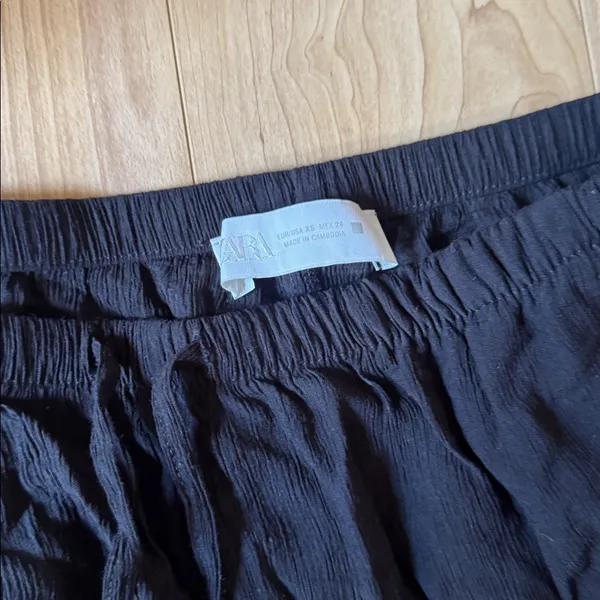 Zara Women's Black Wide-Leg Pants - Image 2