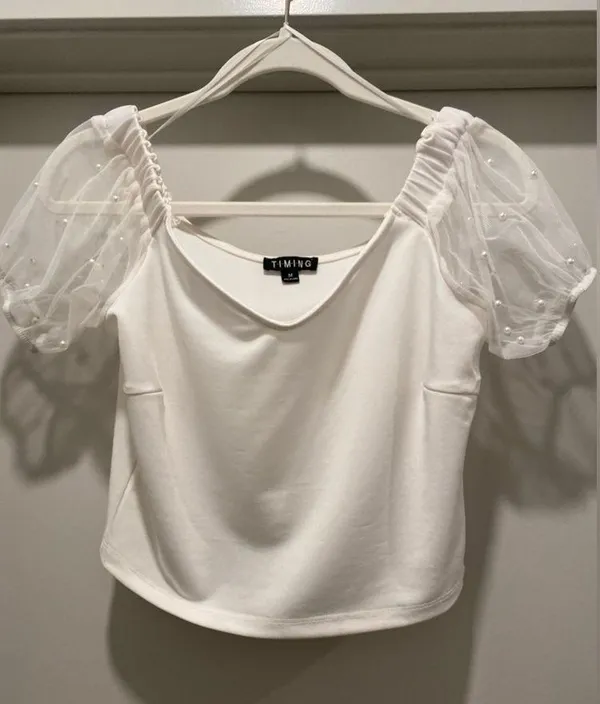 White Blouse Crop Top With Mesh & Pearl Detail Puff Sleeves - M - Image 7
