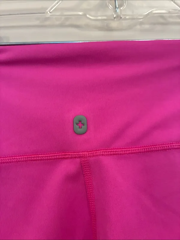 Figs Women's Hot Pink High-Rise Bike Shorts size Large - Image 4