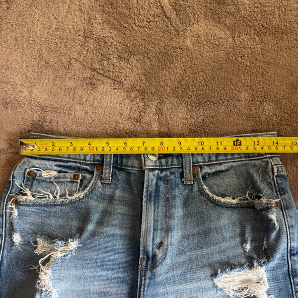 Abercrombie & Fitch Curve Love Mid Rise Mom Shorts Distressed Blue 25 0 - Image 5