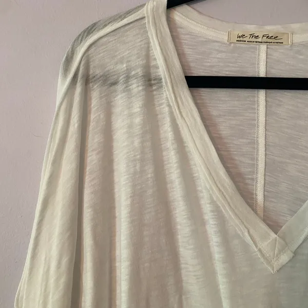 We The Free White V-neck Oversized Tee Cotton Long Sleeve Loungewear Medium - Image 3
