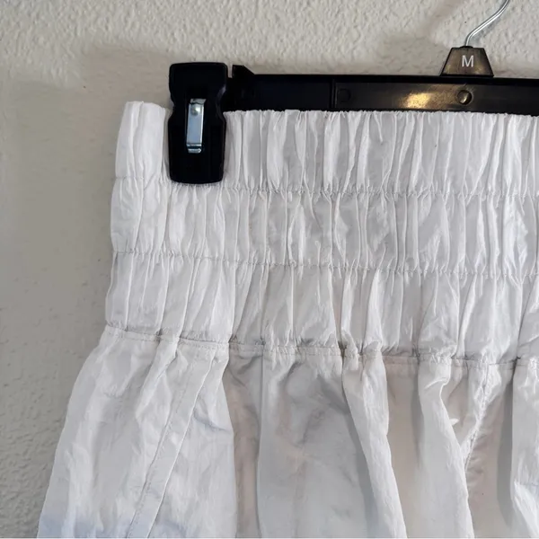 Free People Movement White High Rise Running Shorts Womens XL Gym Workout Casual - Image 3