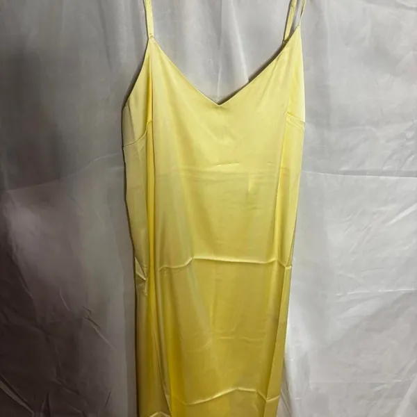 The Drop Ana Satin Slip Dress Pastel Yellow XS - Image 4