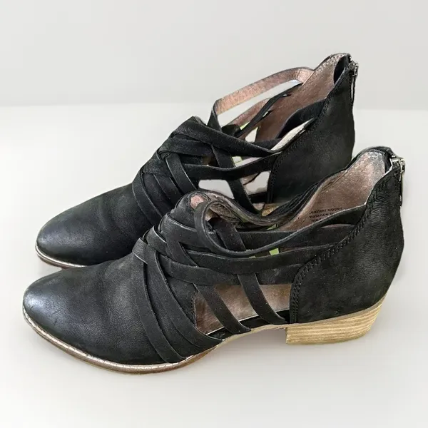 Seychelles Womens Black Leather Strappy Caged Ankle Booties Size‎ 8 Rear Zip - Image 2