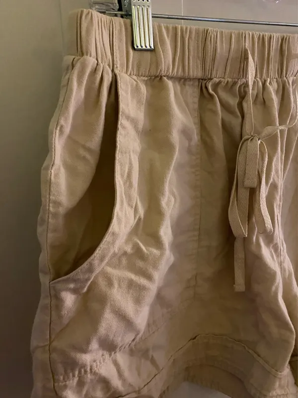 Amazon Light Tan Khaki Cargo Shorts - Image 2