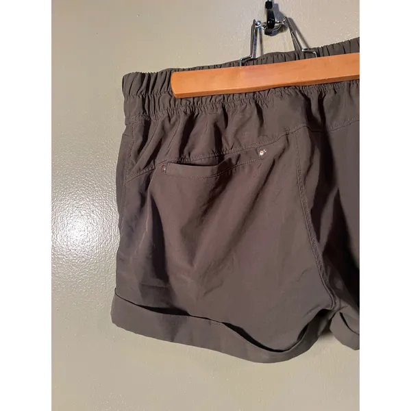MPG Mondetta Performance Gear Women's Size XS Outdoor Shorts Olive Green Cuffed - Image 6