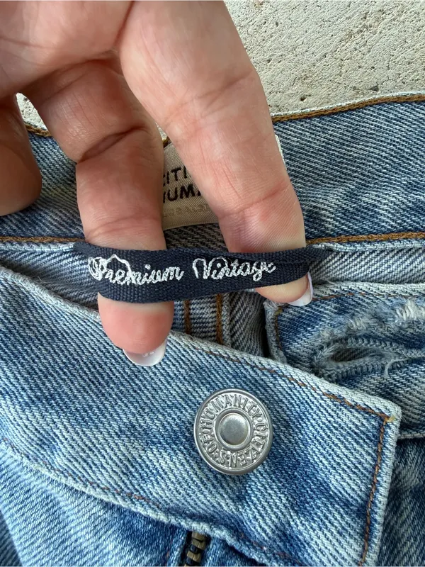 Citizens of Humanity Libby Premium Vintage Flare Jeans 24 Light Wash Made in USA - Image 7