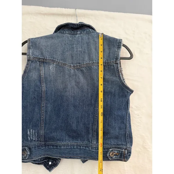 Forever 21 Premium Denim Vest Medium Wash Floral Lining‎ Distressed Blue Small - Image 8