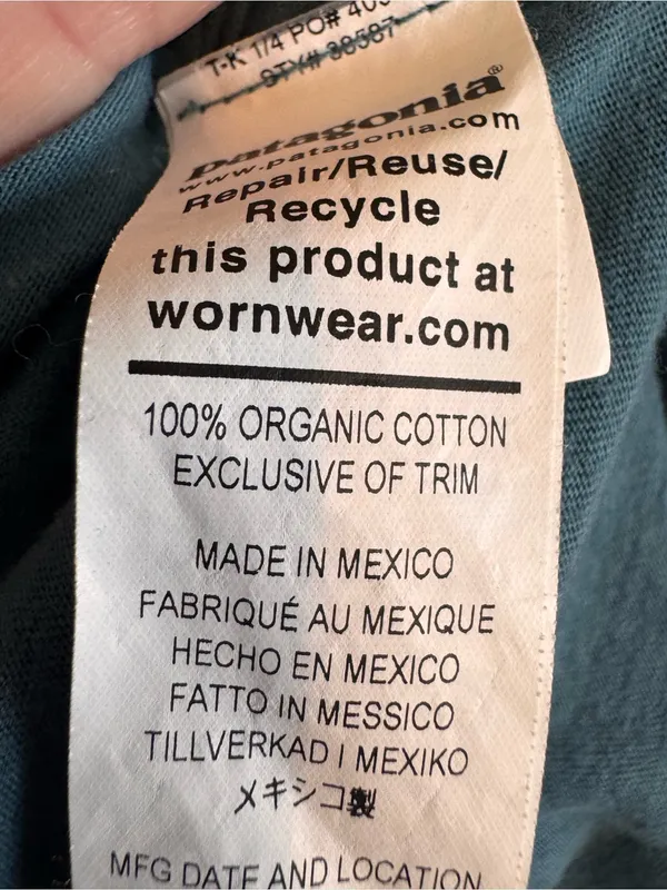 Patagonia Organic Cotton Logo T-Shirt XS Blue Fitz Roy Graphic Tee - Image 2