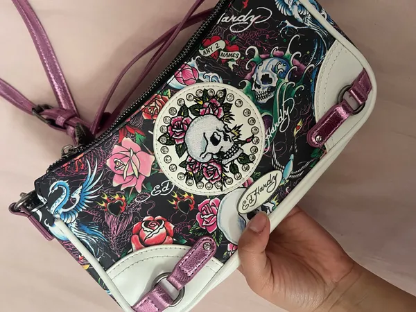 Ed Hardy Black Shoulder Bag with Pink Accents and Skull Rose Motif - Image 4