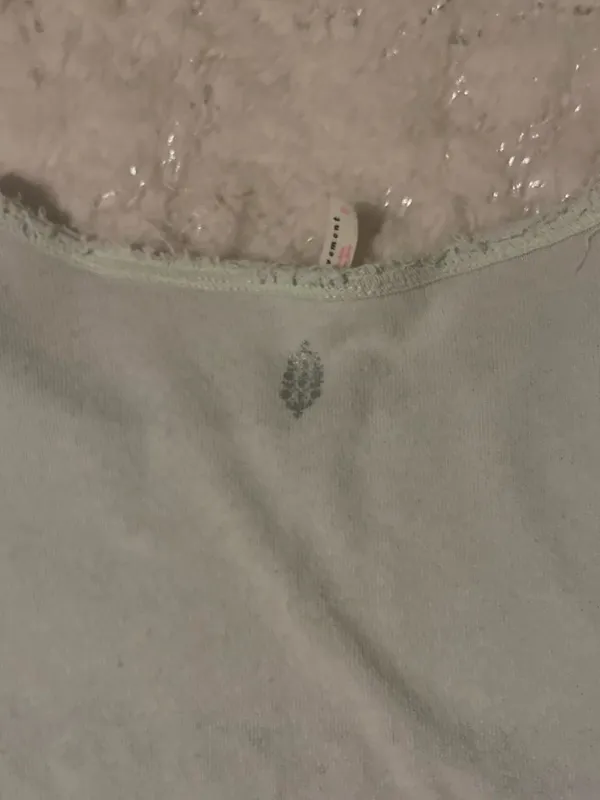 Free People Women's Green and Blue Crop-top - Image 6