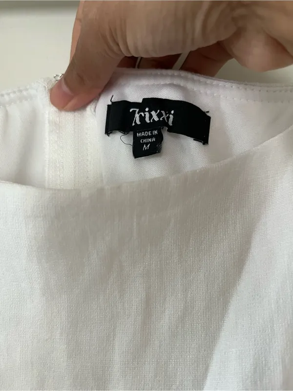 Trixxi White Puff Sleeve Wrap Mini Dress Medium Coastal European Summer Beach - Image 5