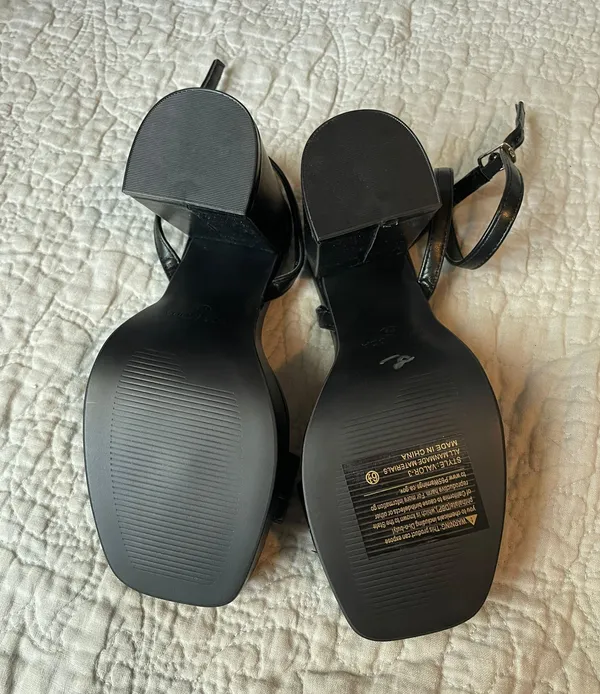 Black Chunky Heels - Image 3