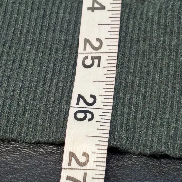 Abercrombie & Fitch Dark Green Cable Knit Sweater size Medium. - Image 11