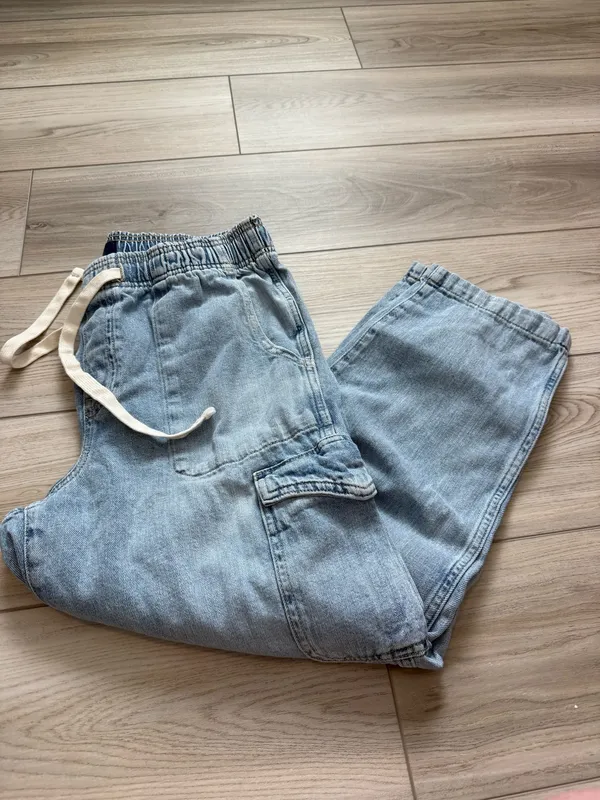 GAP Blue Mid Rise Easy Cargo Jeans - Image 3