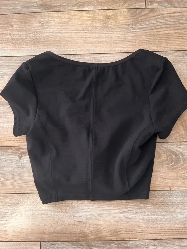 Offline by aerie athletic top cropped size small - Image 7