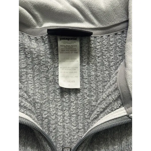 Patagonia Women's Light Gray Cable Jacket Full Zip Size Medium - Image 3